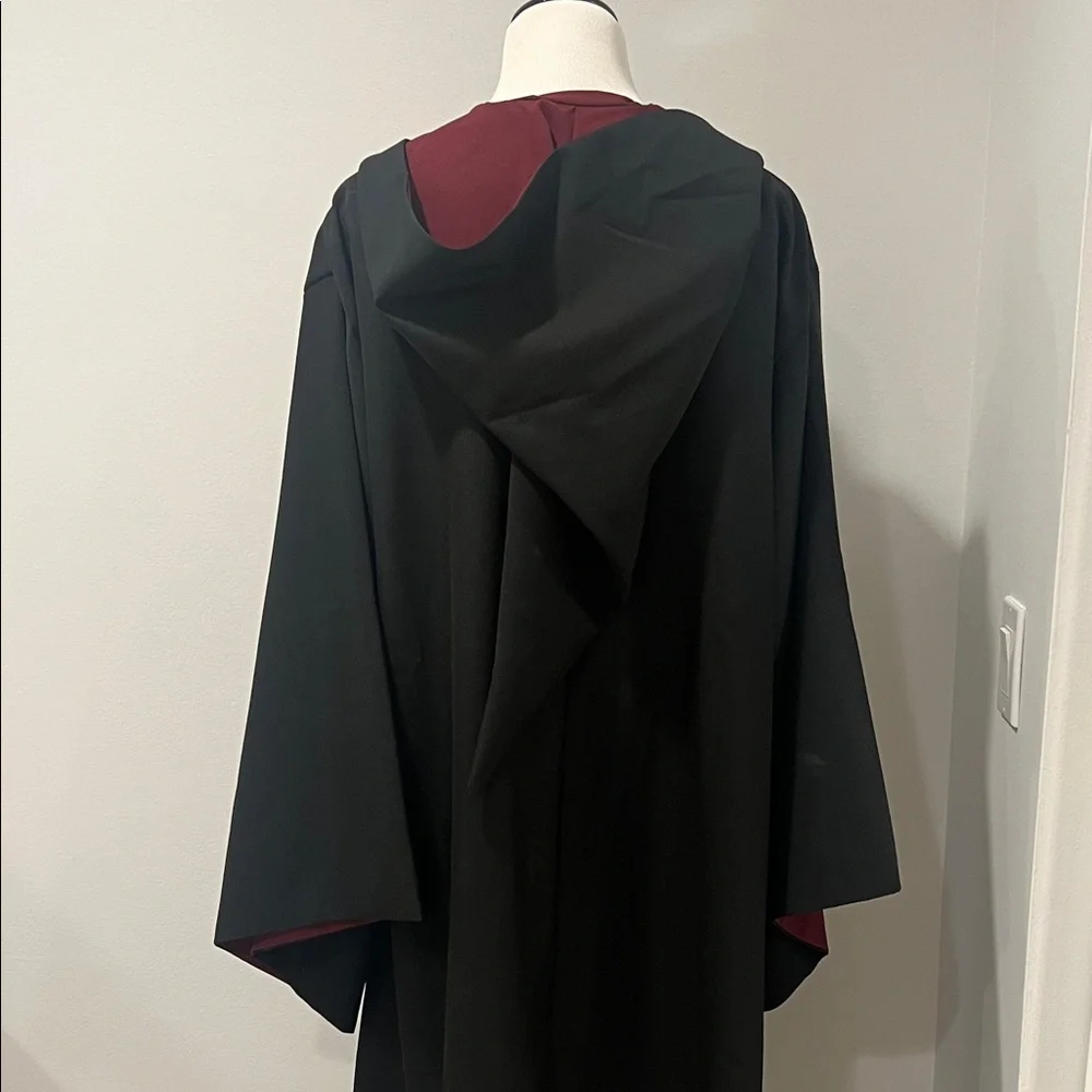 Black Wizard Robe with Red Accents - Picture 4 of 7